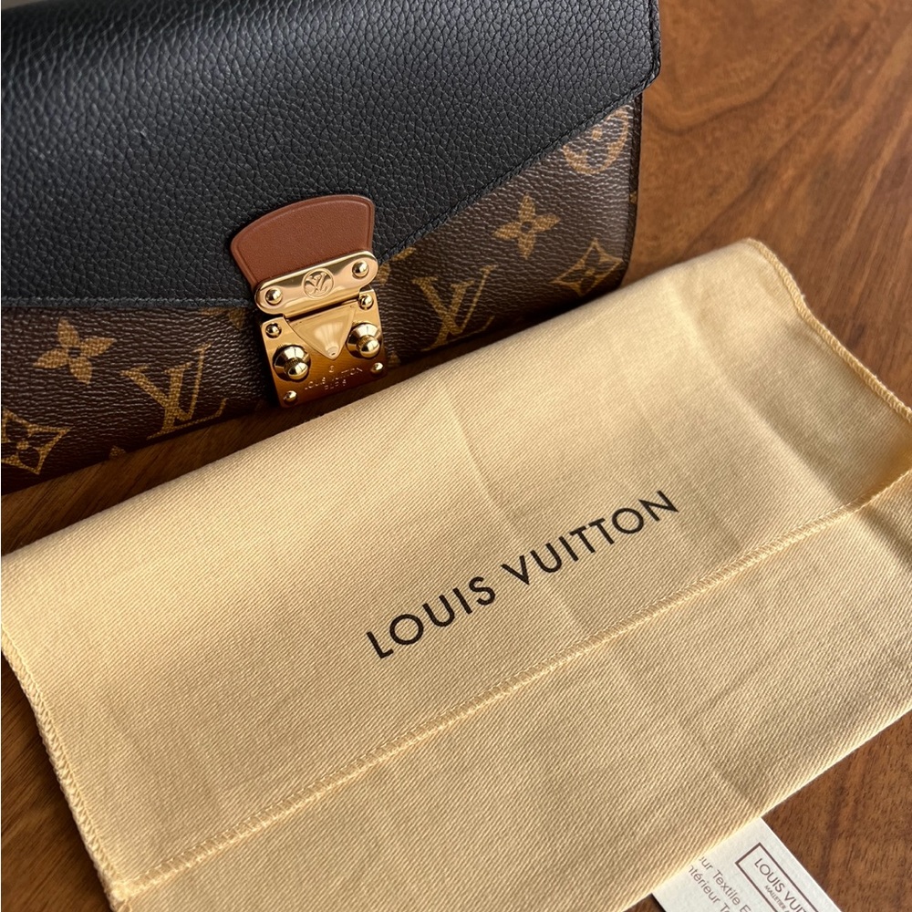 Gorgeous Pallas Monogram LV wallet